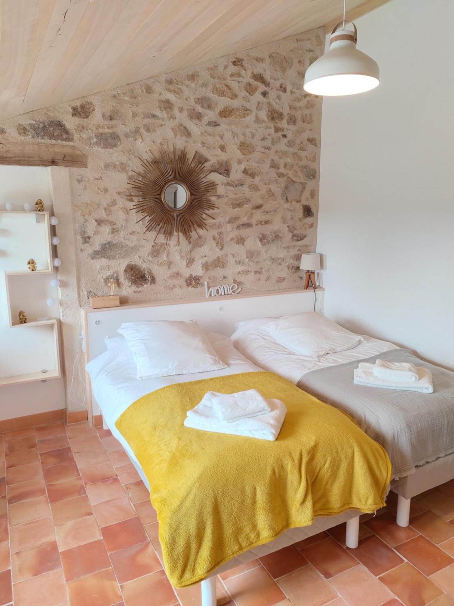 Le Moulin Du Fresne, Chambres D'Hotes Gourgé 外观 照片